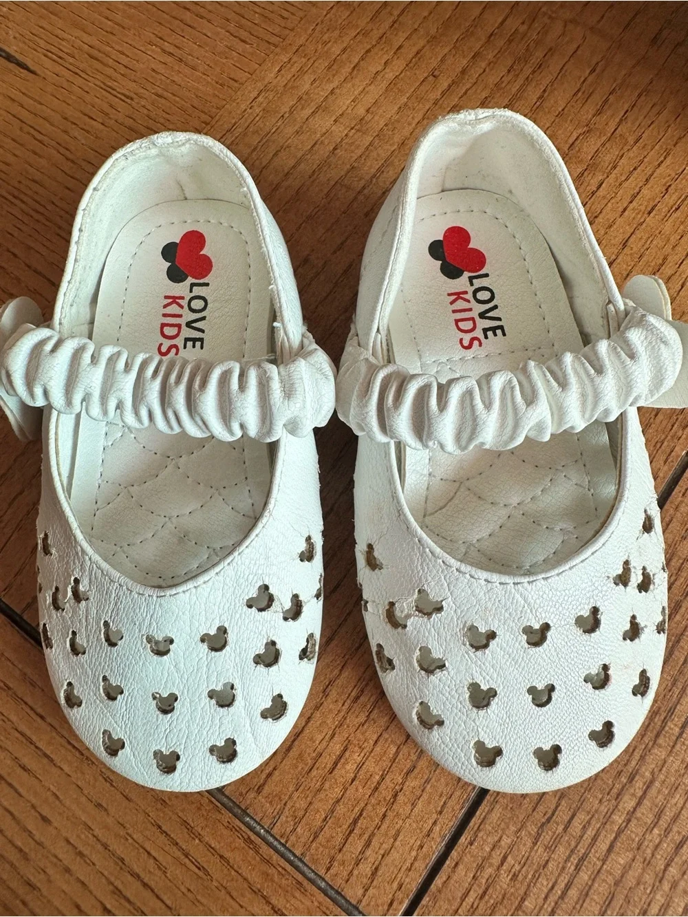 Love Kids White Toddler Mary Jane Shoes with Heart Cutouts